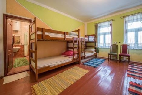 Bed in 8-Bed Mixed Dormitory Room