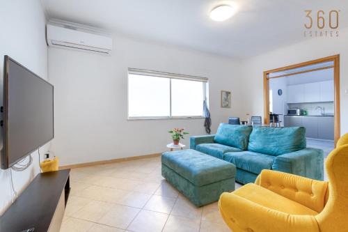 Stylish & Cosy 2BR Apt in the Heart of St' Julians by 360 Estates, St Julian's (Foto 7)