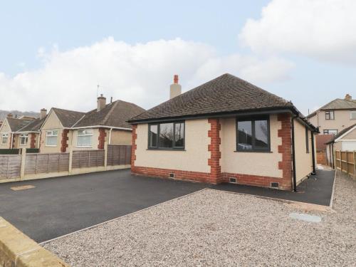 12 Merefell Road, Carnforth