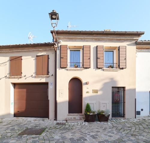 Residenza e Campanoun, Rimini