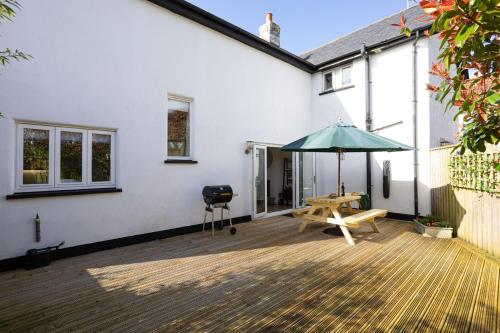 Exterior view, Vickery's Cottage - Free Parking, Free WiFi, Pet Friendly in Woodbury
