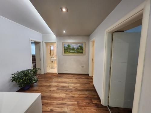 Apartment Sweet Luxury, Tirana (photo 3)