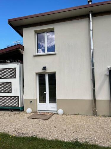 ทัศนียภาพภายนอกโรงแรม, Gîte chez Marco (Gite chez Marco) in เปริเออ