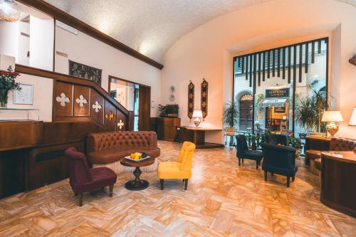 Fuajee, Hotel Palazzo Benci near Museo Leonardo Da Vinci