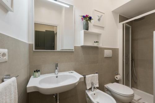 Studio Apartment image 4