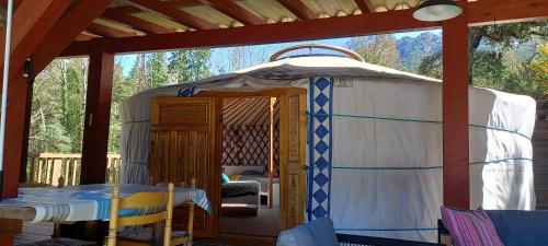 Yourte au calme avec piscine - Camping - Carbuccia