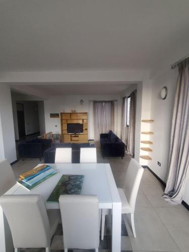 LEYO FURNISHED APARTMENTS