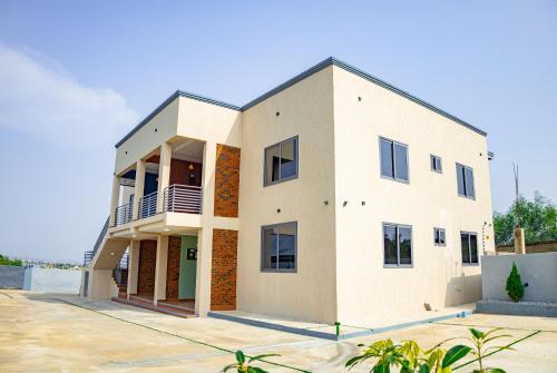 . CMP APARTMENTS