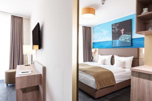 Stay! Hotel Boardinghouse - image 4