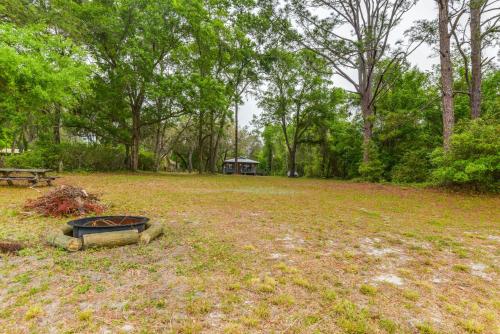 Lakefront Keystone Heights Cottage with Private Dock