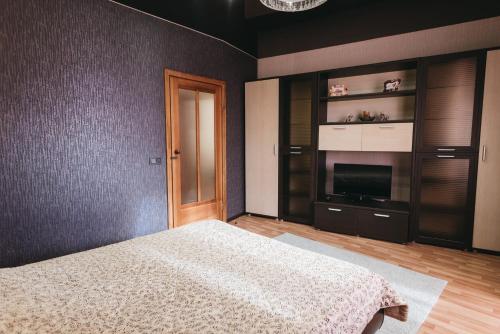 Apartment Domashny Uyut on Malysheva 4B Luxe