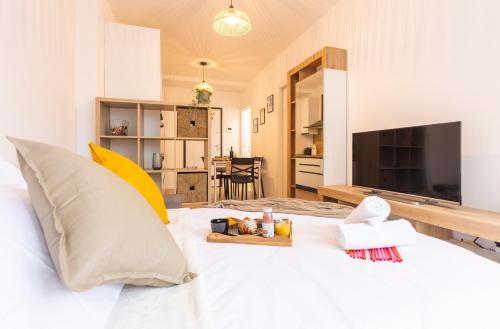 Sforza#13 - con Terrazza, vicino Istituto IEO