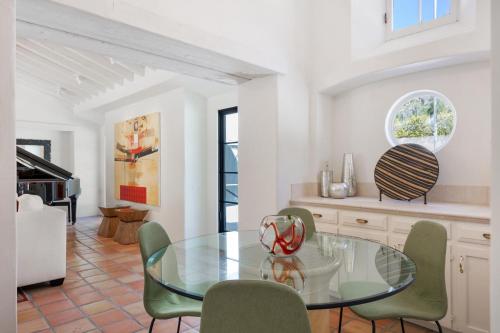 Bella Vista Estate in Palm Springs, USA