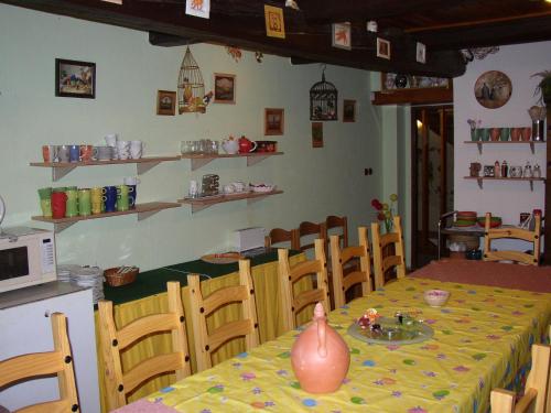 Guest House Leona - main image