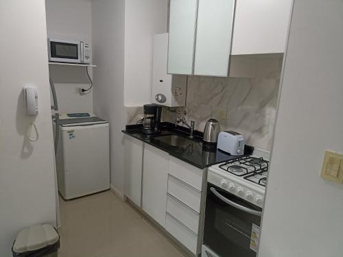 One-Bedroom Apartment image 1
