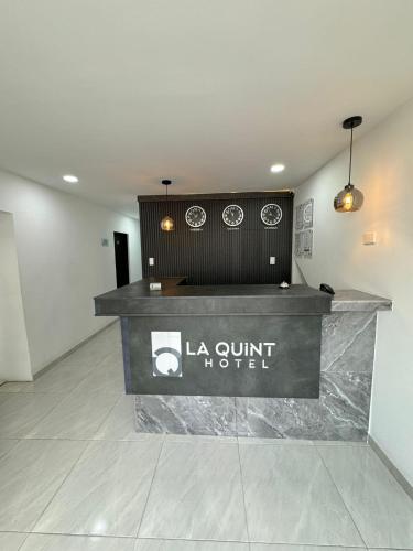 HOTEL LE QUINT