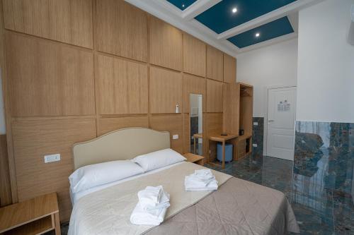 P.C. Boutique H. Castel Nuovo, by ClaPa Group Dislocated Hospitality, Naples