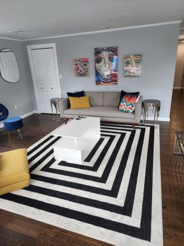 Middletown Modern Apartment - RIBryan Property in Middletown, USA