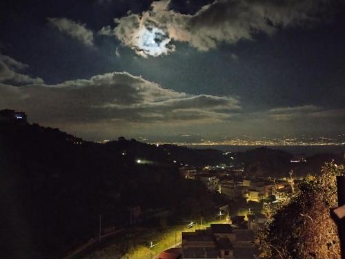 景觀, La camera nel villaggio in 塔姆維戈利亞特
