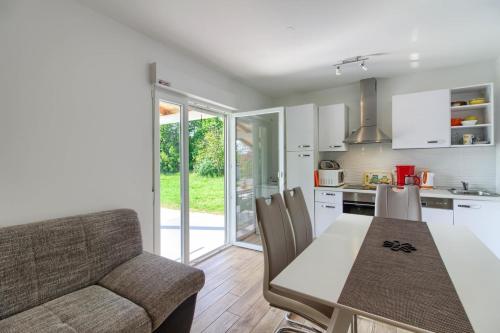 Ferienhaus mit Privatpool für 6 Personen ca 80 qm in Valtura, Istrien Südküste von Istrien, Pola (Pula) (foto 3)