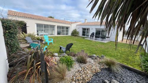 Villa St Denis 200m plage les huttes