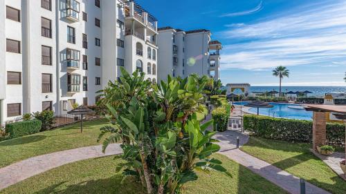 Apartment with Sea View image 1