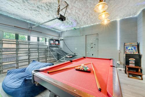 Disney Area Getaway with Game Room, Pool and Spa!