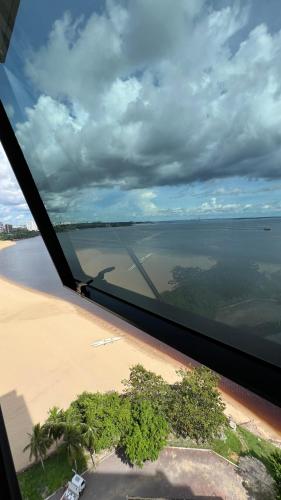 Flat no Condomínio do Edifício Tropical Executive e residence com Vista para o Rio