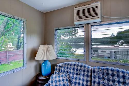Kamp Koby - Lake Front camp on Lake Hortonia - image 3