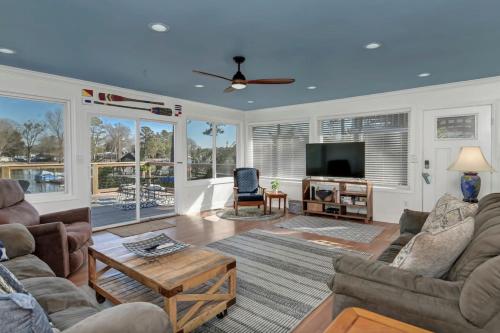 Lure and Leisure Lakehouse in Lake Murray Shores, USA