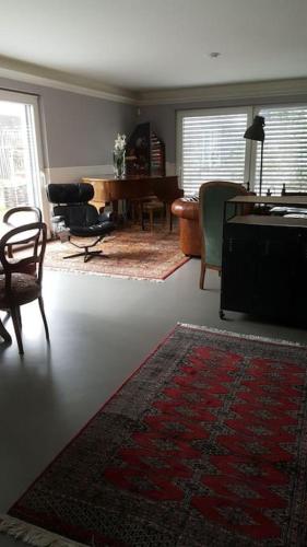 Appartement pour un couple, jardin, Ginebra (foto 9)
