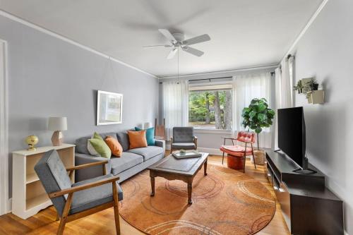 Cute Cola Home - 3BR 1 BA in Columbia, USA