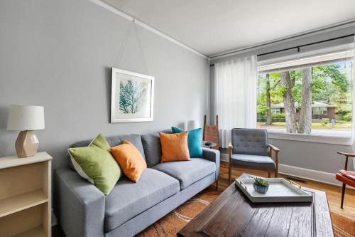 Cute Cola Home - 3BR 1 BA in Columbia, USA