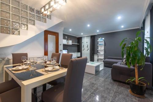 keuken, RNET - Collsacabra Villa con piscina privada in El Mas Mates