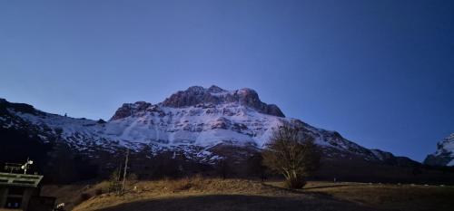 Apkārtne, La Tana del Capriolo in Pietracamela