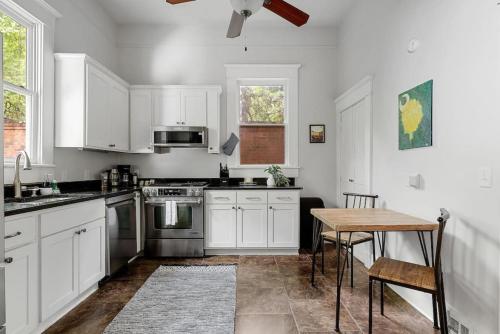 3BR on University Hill in Columbia, USA
