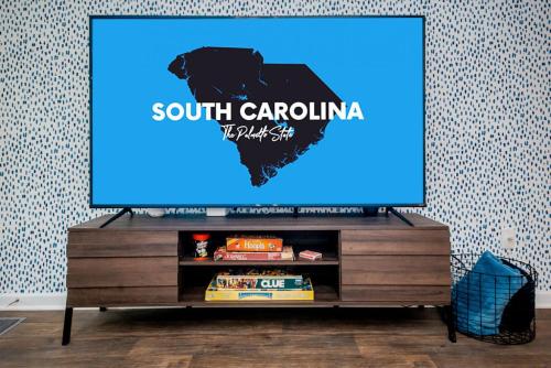 Fun 4BD w 75 inch TV thumb 4
