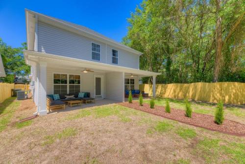 ทัศนียภาพภายนอกโรงแรม, A Sunny Stylish 4BR 3BA in เวสต์ โคลัมเบีย (SC)