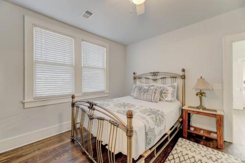 Peaceful 3BR in DT Columbia in Columbia, USA