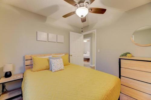 Good Vibes Ranch Pet Friendly in West Columbia, USA