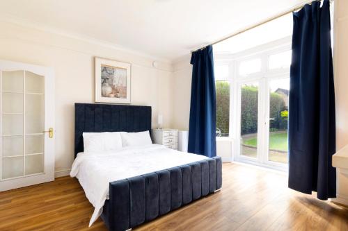 Detached 4Beds - Windsor Heathrow & London Access