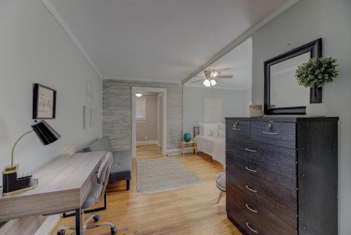 บริการและสิ่งอำนวยความสะดวก, Walk WECO on State in เวสต์ โคลัมเบีย (SC)