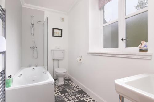 No 45 Ballater - image 2