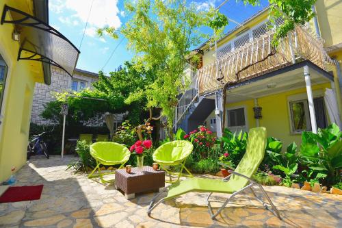 Apartments Veky 3 2