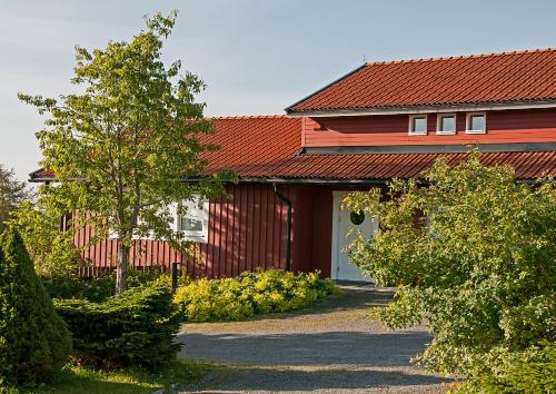 2 bedrooms, 3 beds