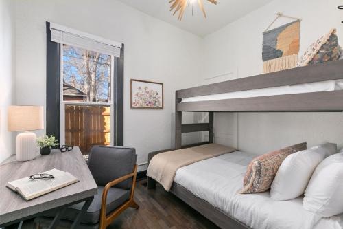 Old Town Retreat with Hot Tub - Steps from CSU! in Fort Collins, USA