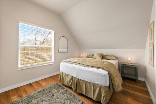 Bright and Stylish Home - Great Central Location! in Timnath, USA