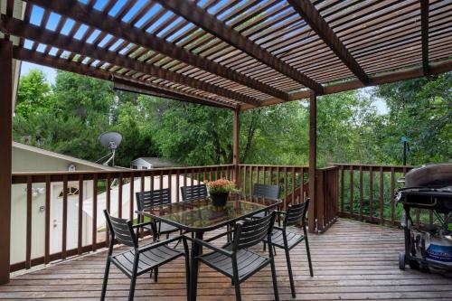 Close to Trails, Parks & Open Space! Amazing Yard! in Sheely Addition