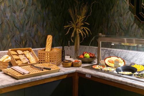 DoubleTree by Hilton Madrid-Prado - image 7