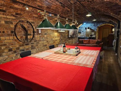 The Armoury: Stylish WW1 Bunker in 北女王渡